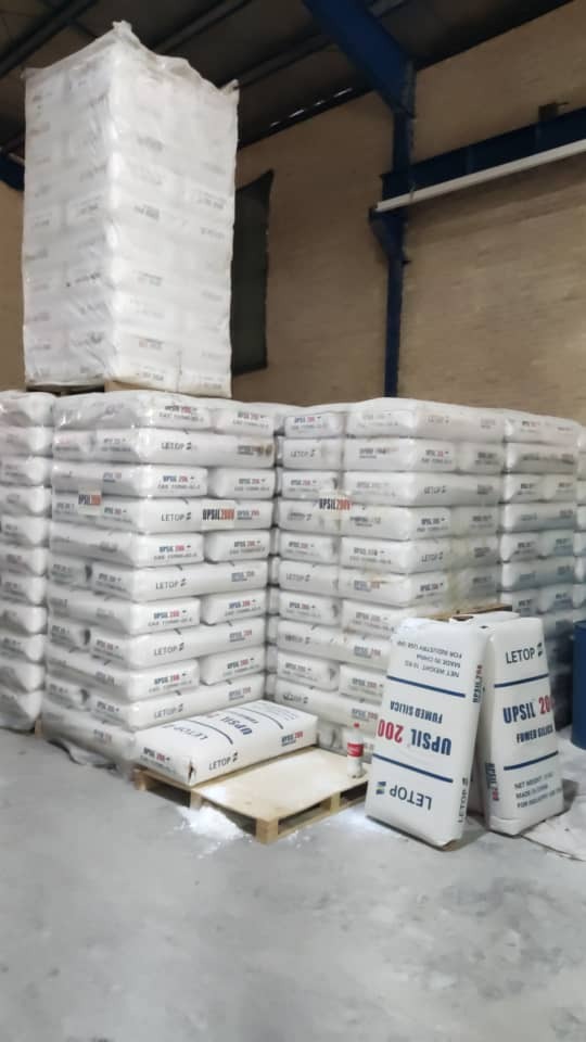 اروزیل (سیلیکافوم) چیست؟ کاربردها، مزایا و بررسی تخصصی برندهای XYSIL200 و UPSIL200