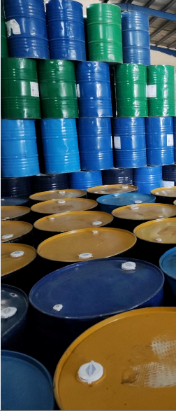 بررسی تمامی ویژگی‌های رزین پلی استر و دلایل محبوبیت آن