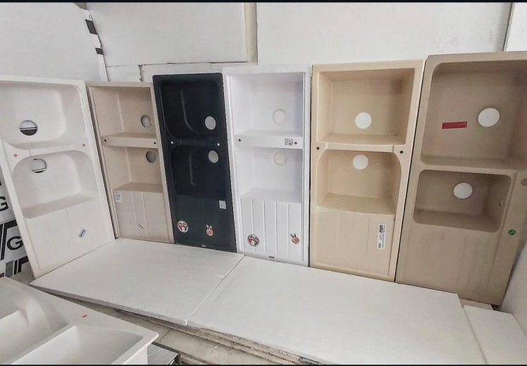 تولید سینک گرانیتی | مواد اولیه، رزین پلی‌استر و هاردنرهای تخصصی