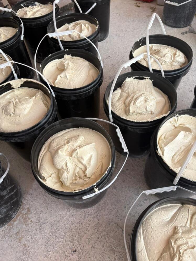 ماستیک سنگ آماده مصرف؛ راهکاری حرفه‌ای برای سنگبری‌ها